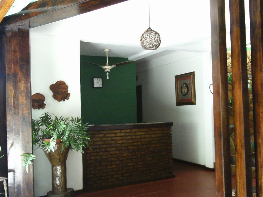 Hotel Manaka Оливенса Экстерьер фото